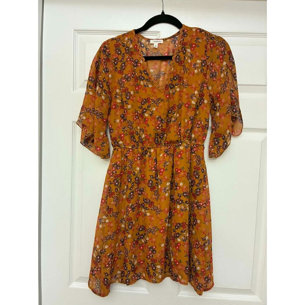 Eyeshadow Floral Midi Dress Small Mustard Sheer Flutter Sleeve